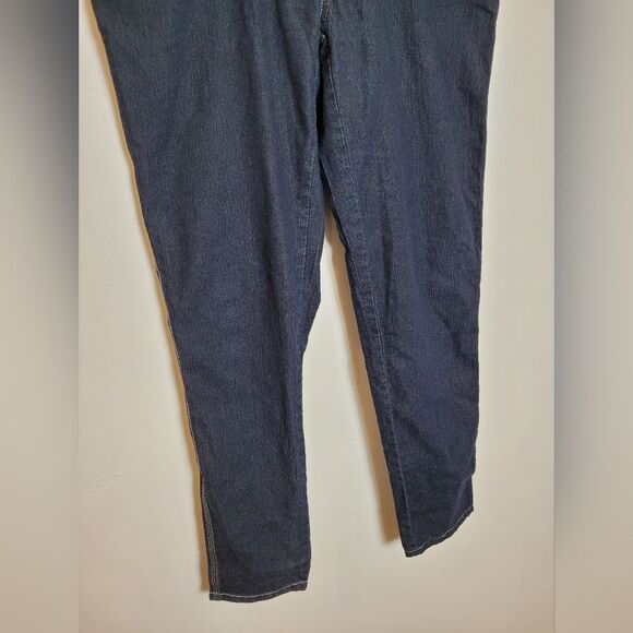 Times Two Maternity Jeans Medium Stretchy Dark Wash Ankle Crop Pull On Blue - Picture 3 of 9